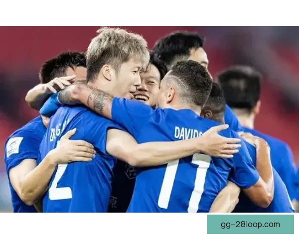 大马丁欧协联点球战挑衅法国球迷吃黄牌赛场争议不断引发热议